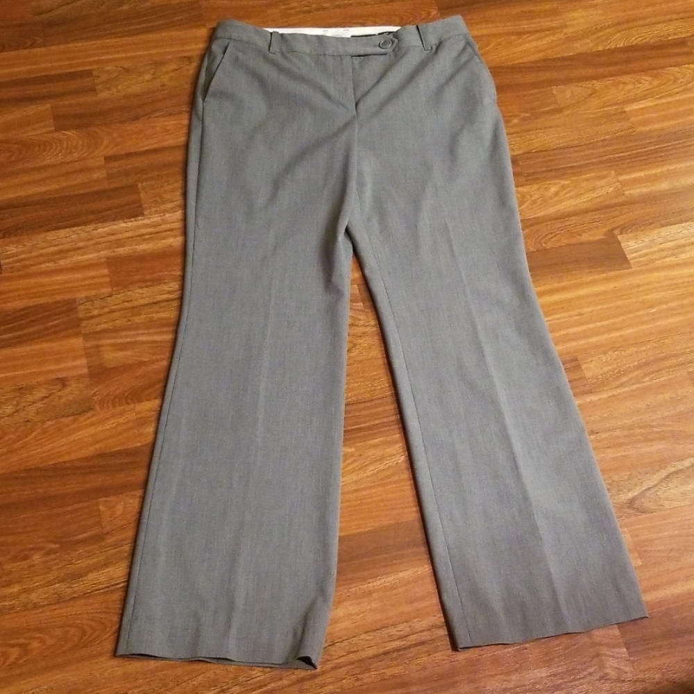Gray Ann Taylor Loft Ann Trousers Sz. 8